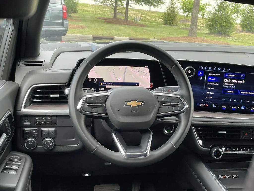 Used 2025 Black Chevrolet LT image 17