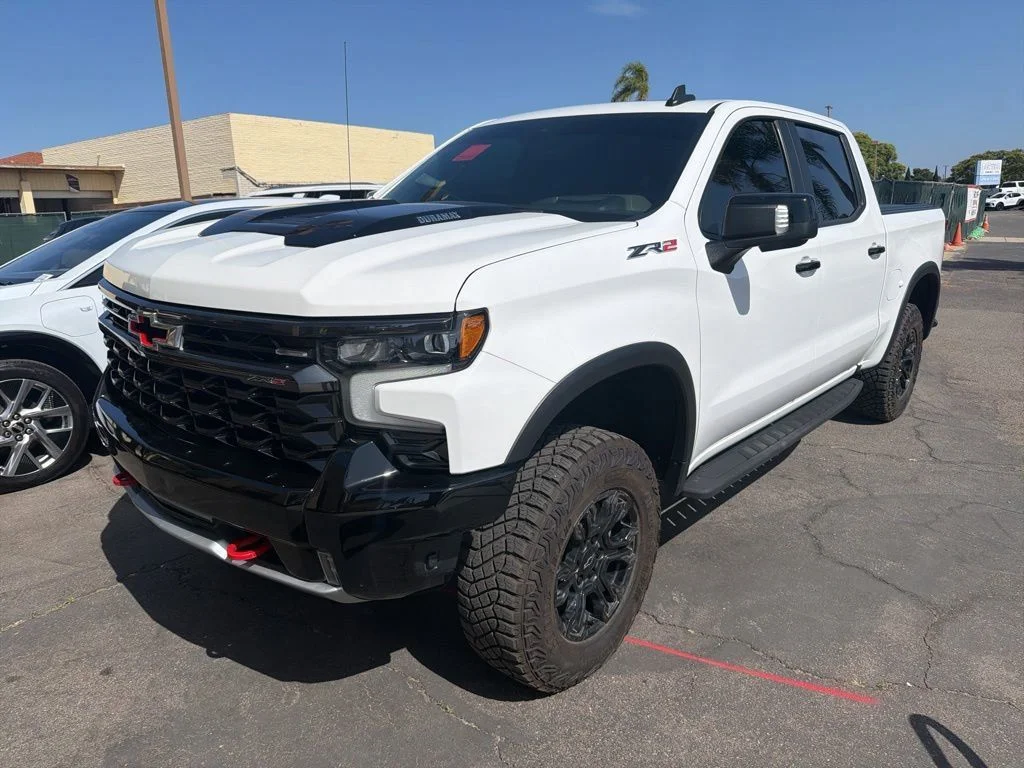 2024 Chevrolet Silverado 1500 ZR2 4X4 Crew Cab Short Box's photo
