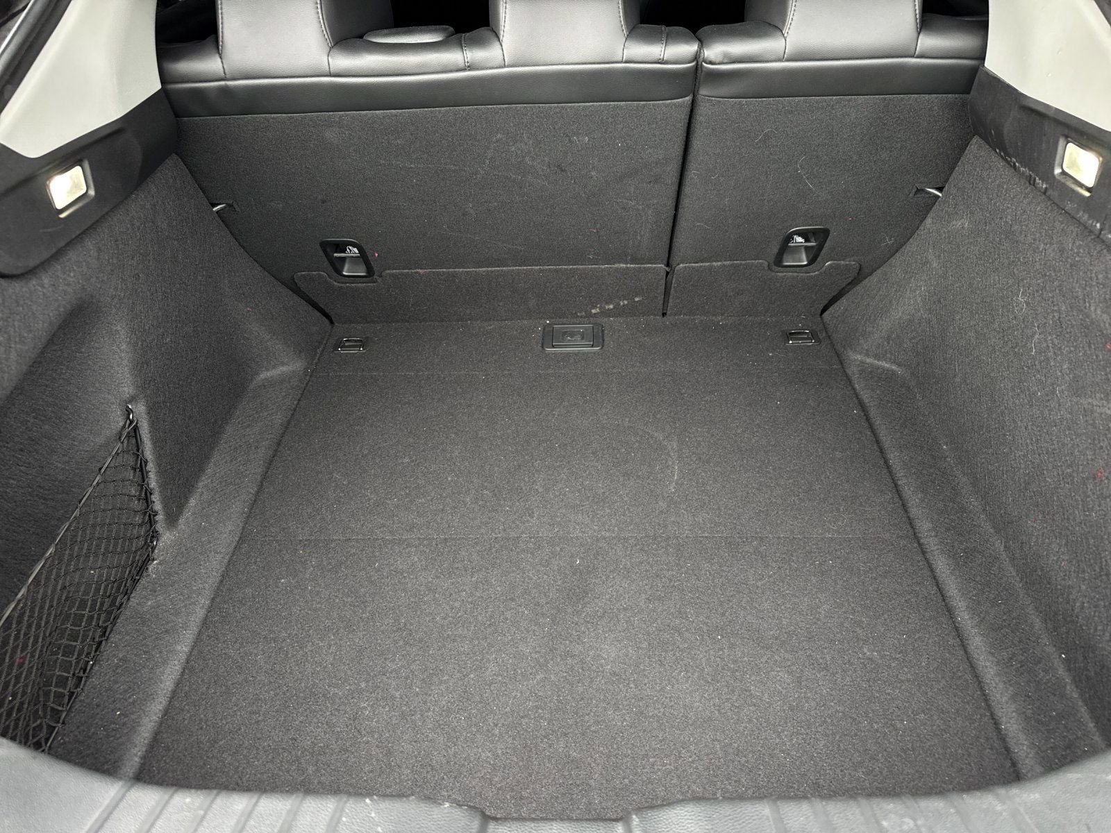 Used 2023  Acura Base image 14
