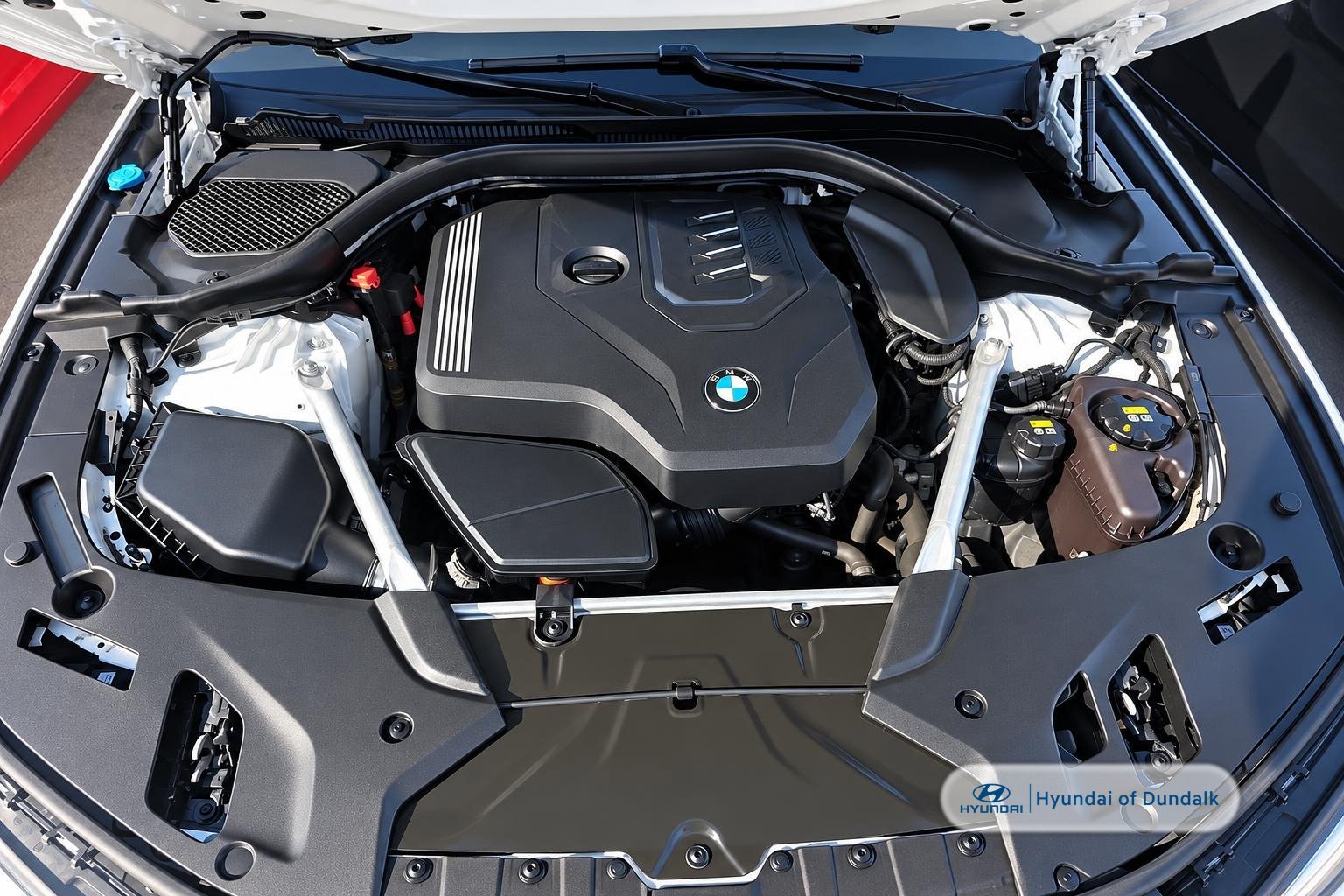 Used 2021 White BMW 530i xDrive image 13