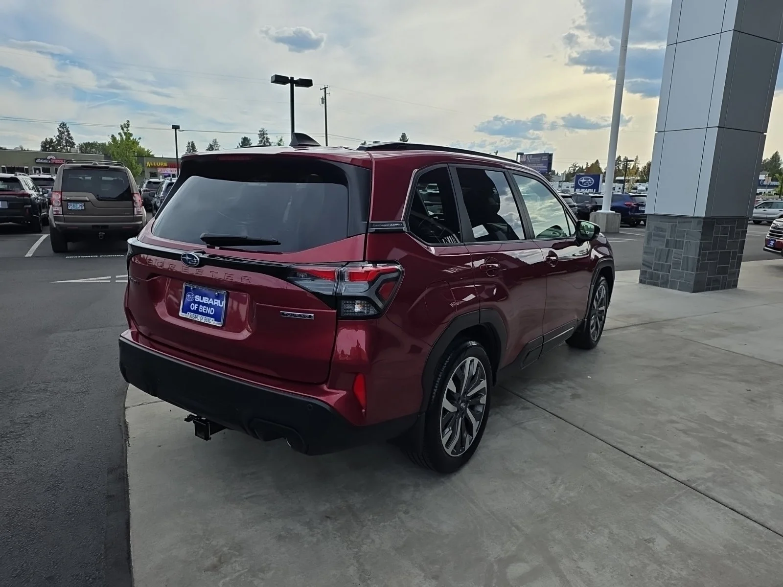 Used 2025 Crimson Red Pearl Subaru Touring image 5