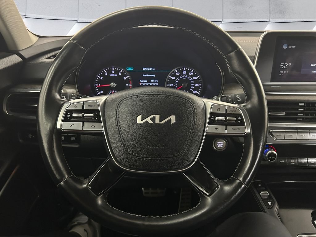 Used 2022 Gray Kia SX image 9