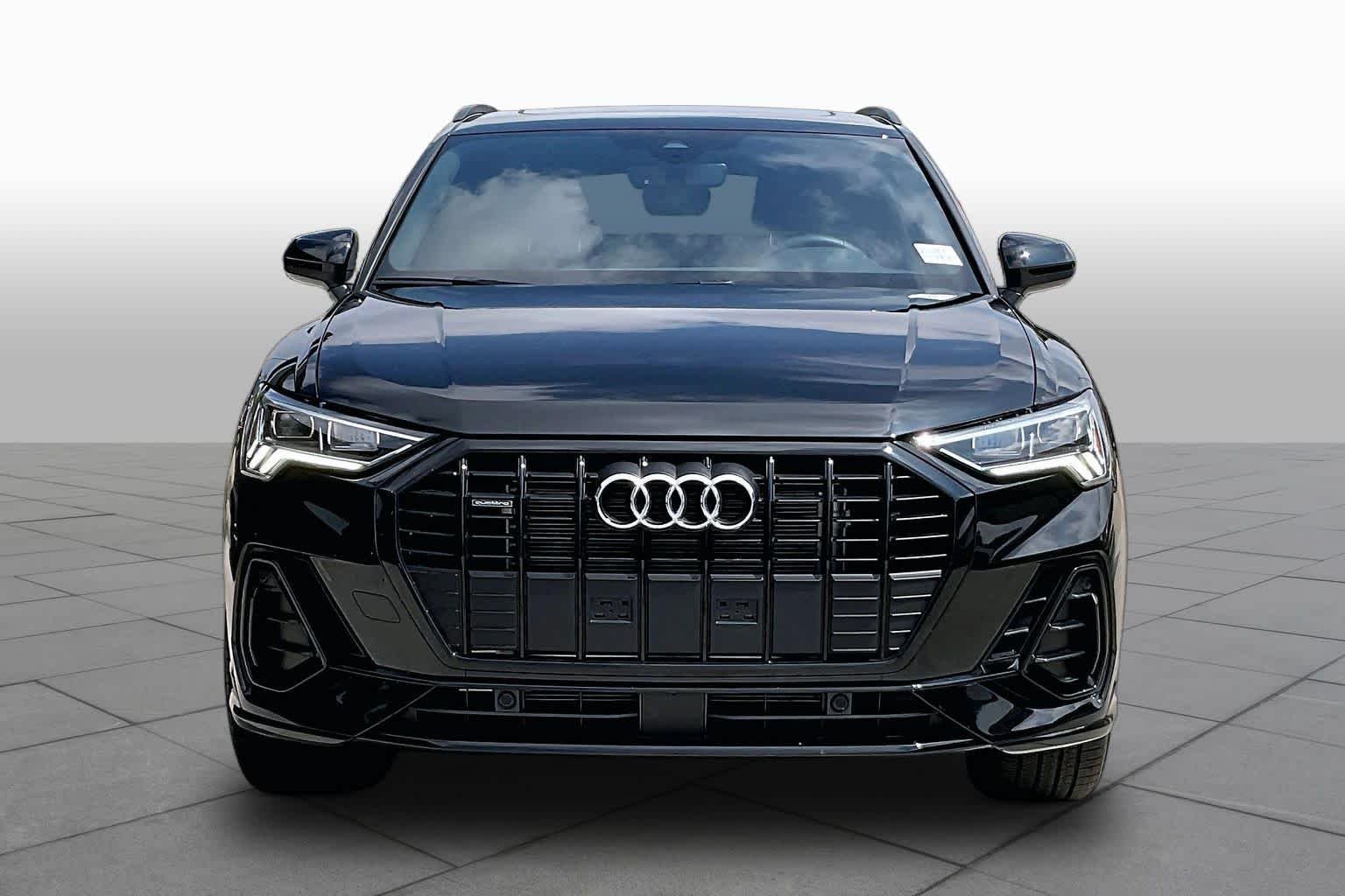 Used 2025 Mythos Black Metallic Audi S line Premium image 4