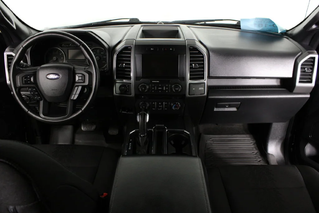 Used 2018 Gray Ford XL image 20