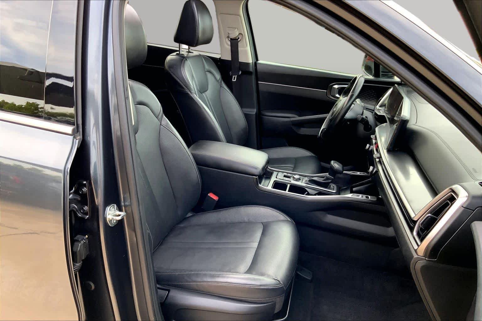 Used 2024 Gravity Grey Kia S image 9