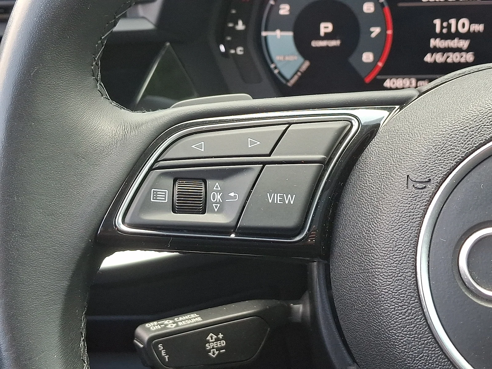 Used 2022 Florett Silver Metallic - L5L5 Audi Premium 40 TFSI Front-Wheel Drive S tronic image 22