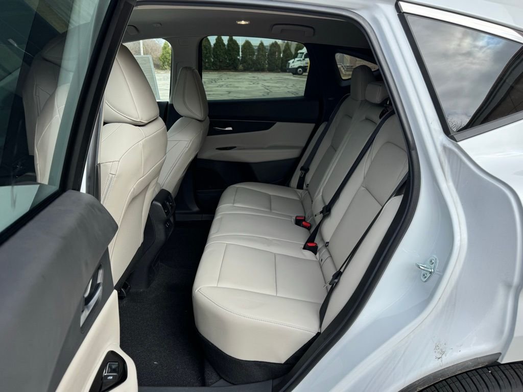2025 Nissan Murano SV - Photo 10