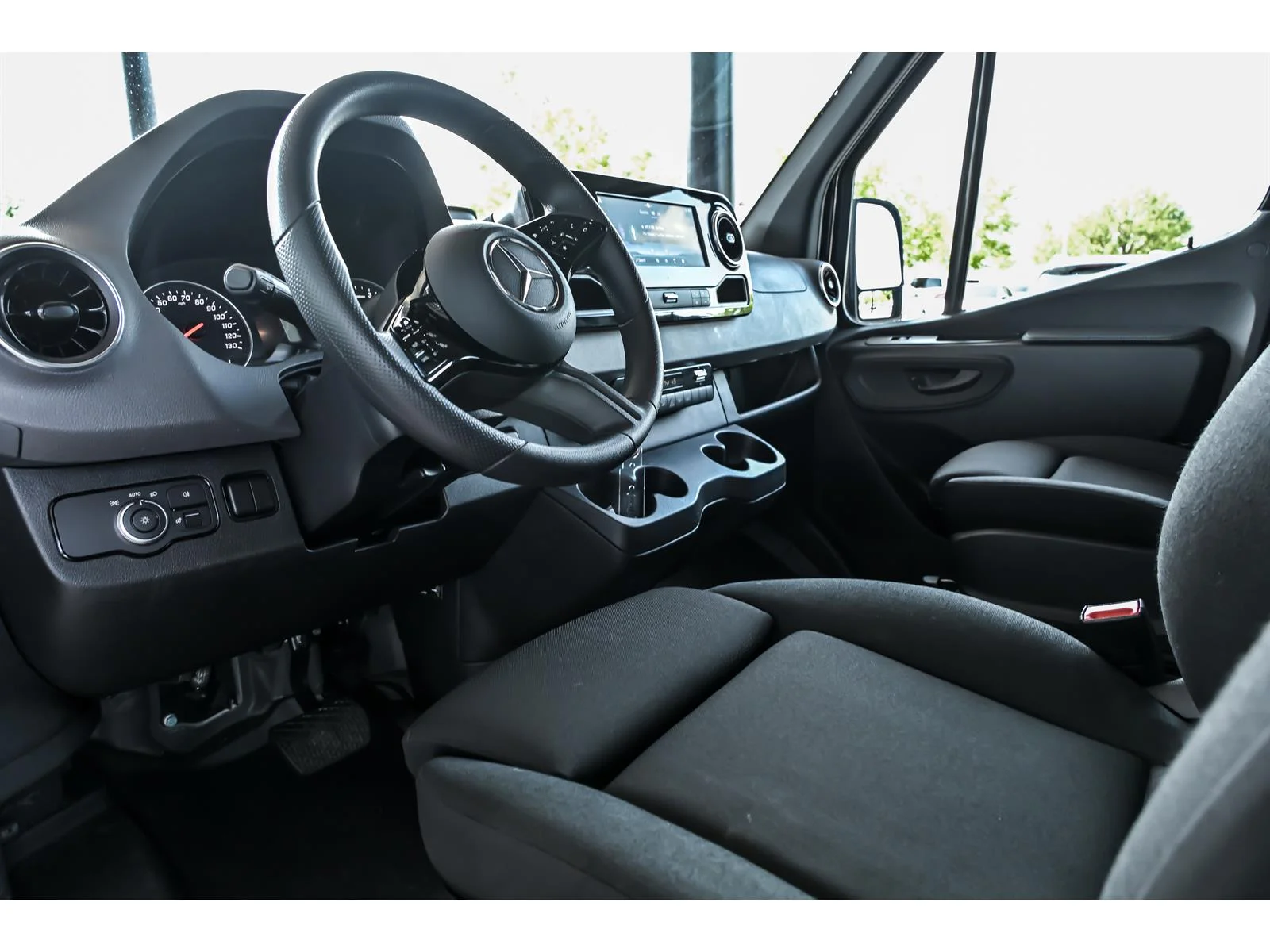 Used 2025 Black Mercedes-Benz 3500 image 7