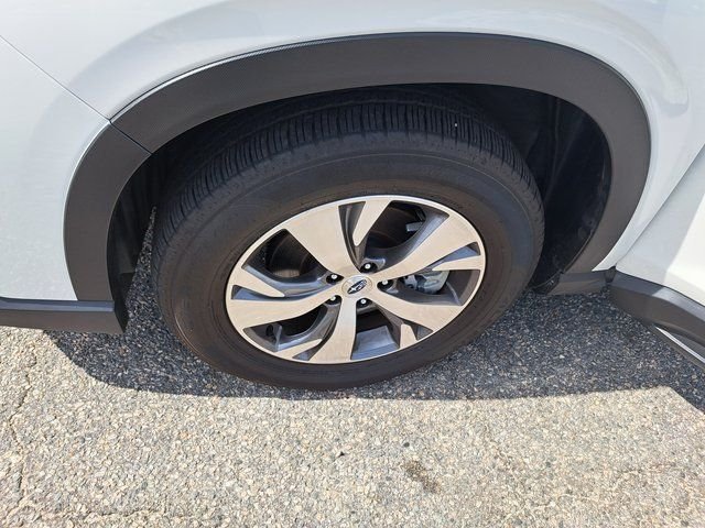 Certified Used 2025 White Subaru Premium image 29