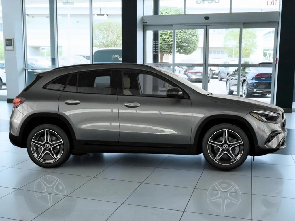 New 2026 Mountain Grey Metallic Mercedes-Benz GLA 250 image 15