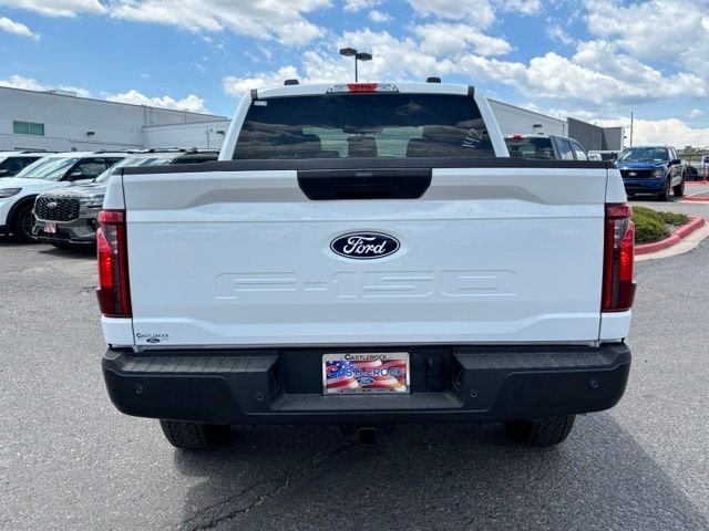 New 2026 Oxford White Ford XL image 4