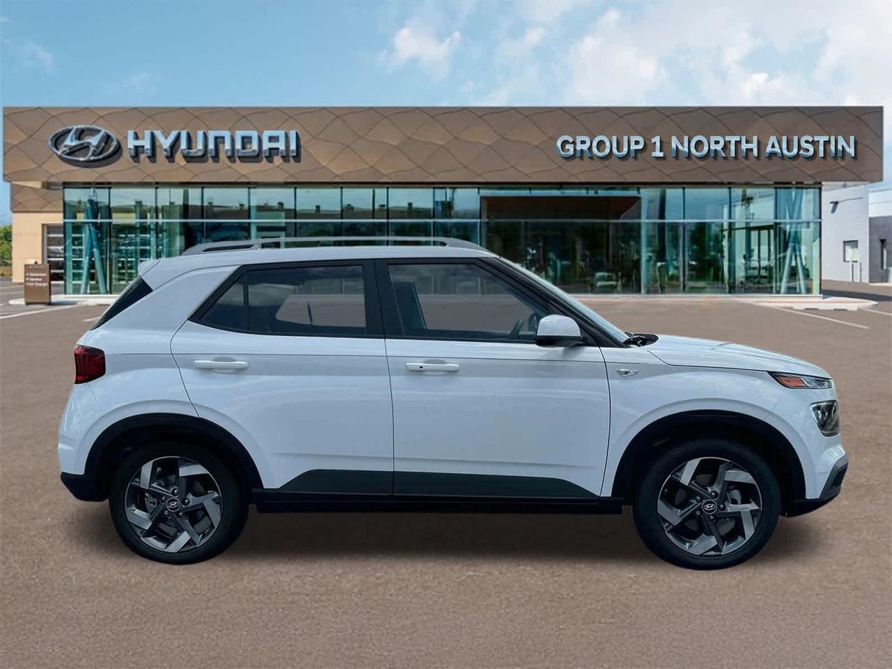 New 2025 Lunar White Hyundai SEL image 8