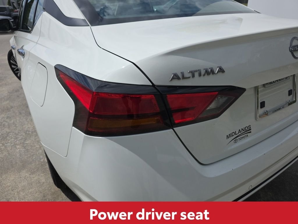 2025 Nissan Altima SV - Photo 8