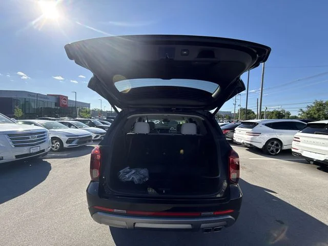 Used 2023 Black Hyundai SEL image 23