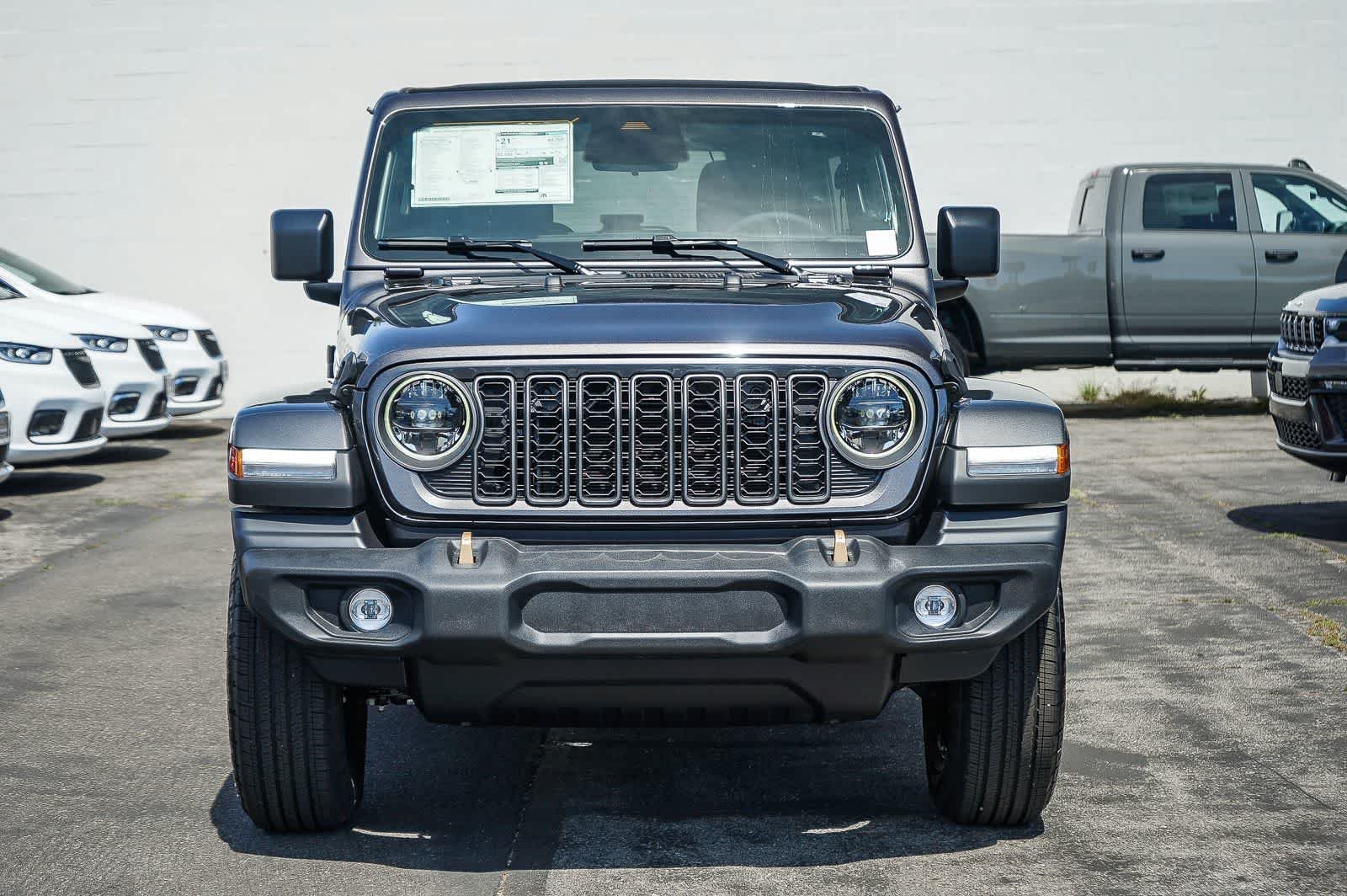 New 2026 Granite Crystal Metallic Clear-Coat Exterior Paint Jeep 85th Anniversary image 2