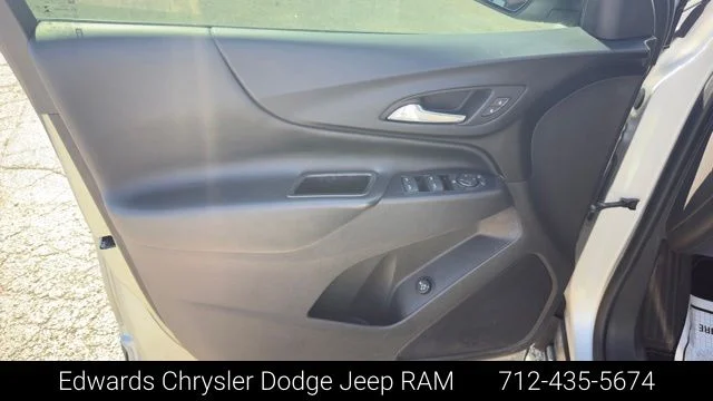 Used 2019 Silver Chevrolet LT image 14