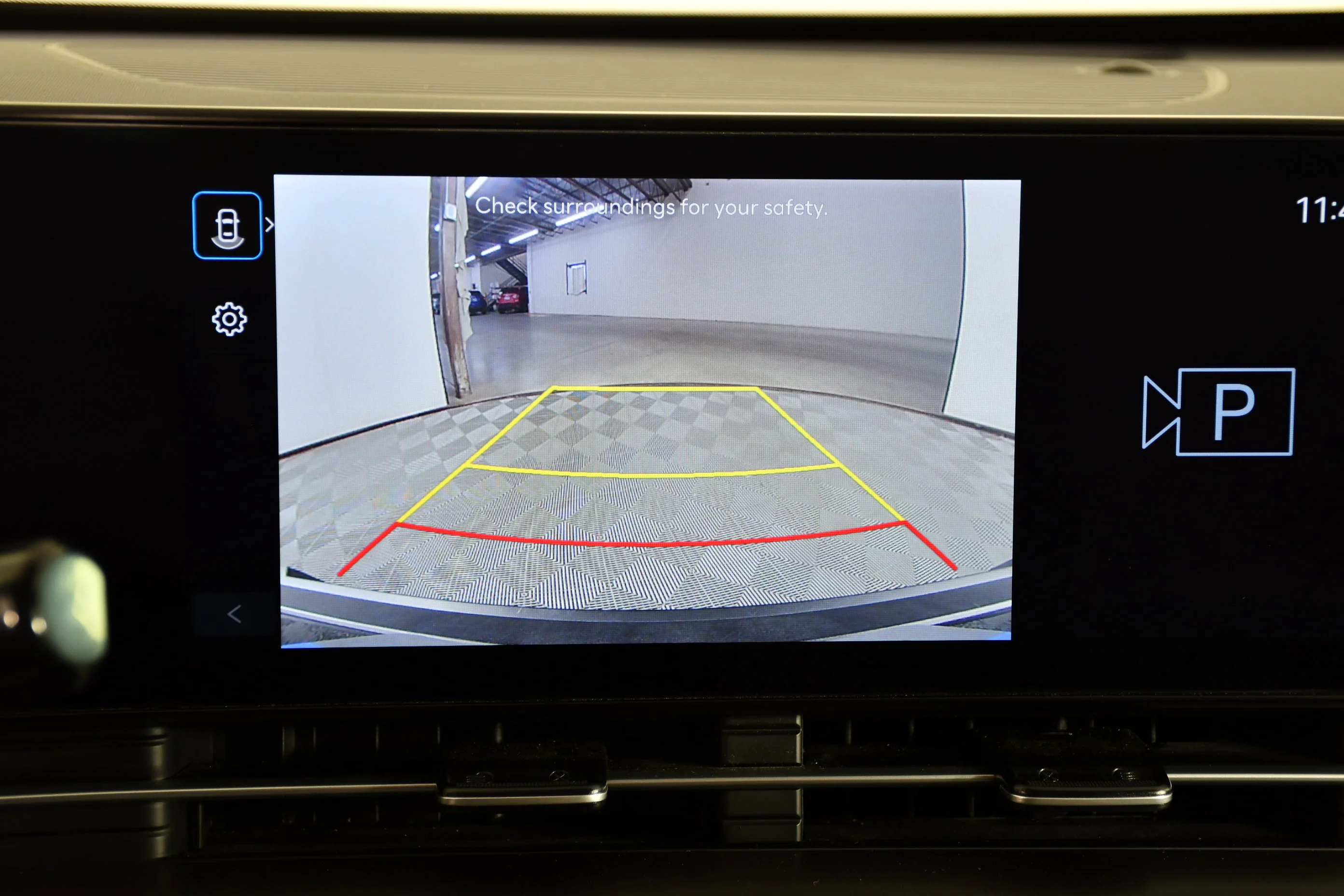 Used 2025 Abyss Black Pearl Hyundai SEL image 28