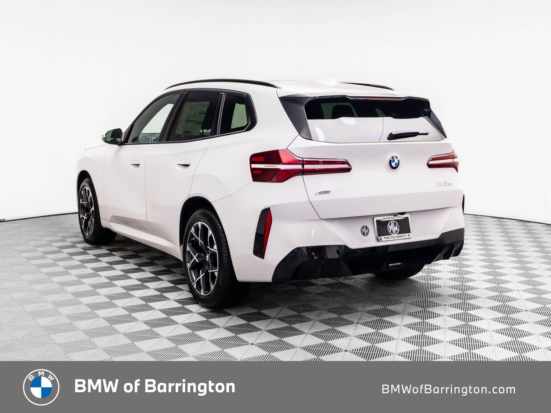 New 2026 Alpine White BMW 30 xDrive image 3