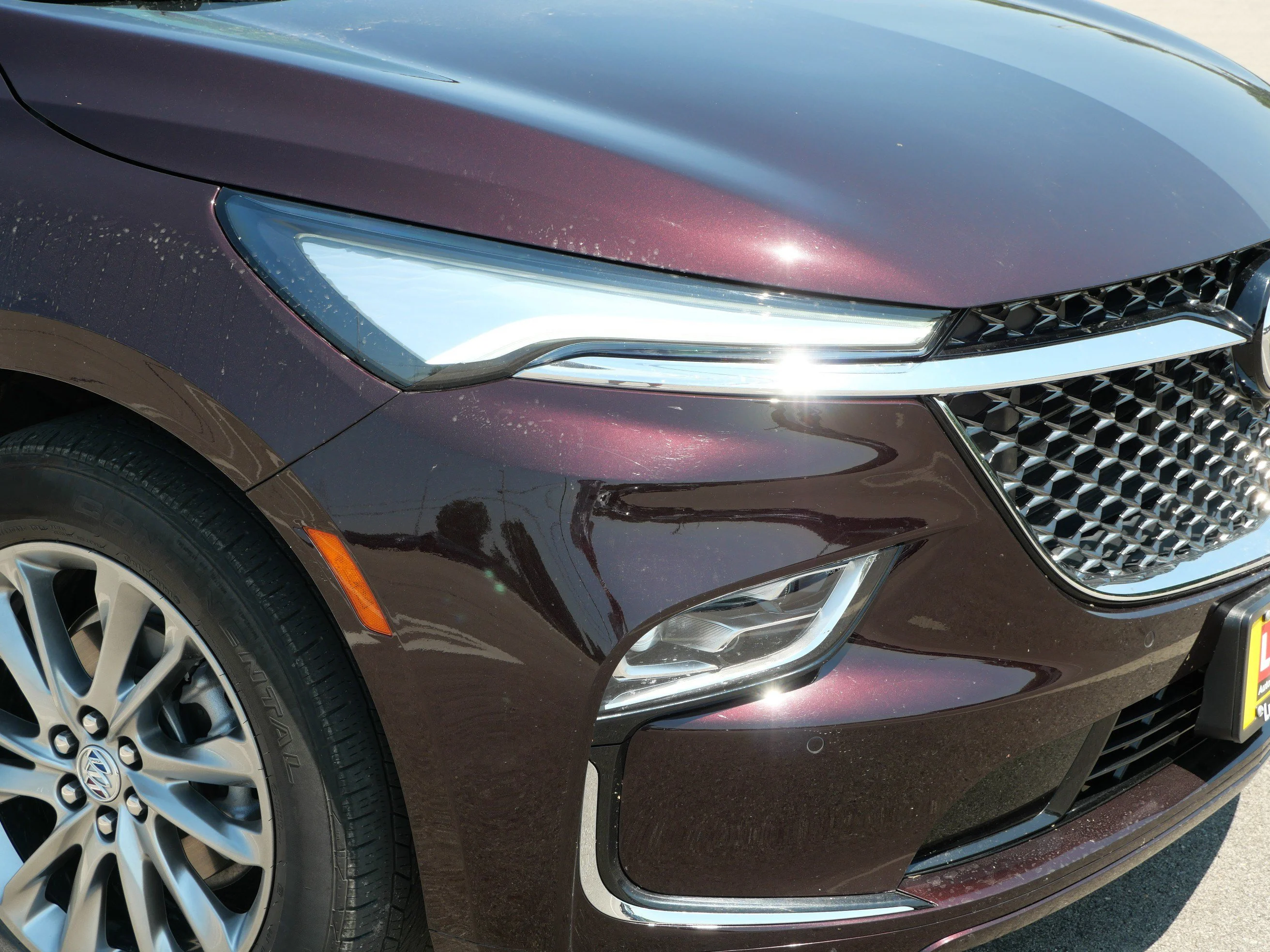 Used 2023 Rich Garnet Metallic Buick Avenir image 16