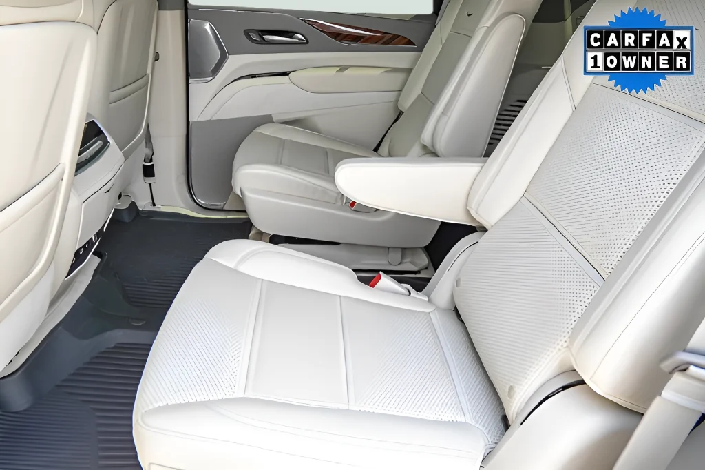 Certified Used 2024 White Cadillac Sport Platinum image 31