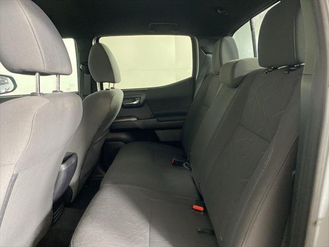 Certified Used 2019 CEMENT Toyota  image 24