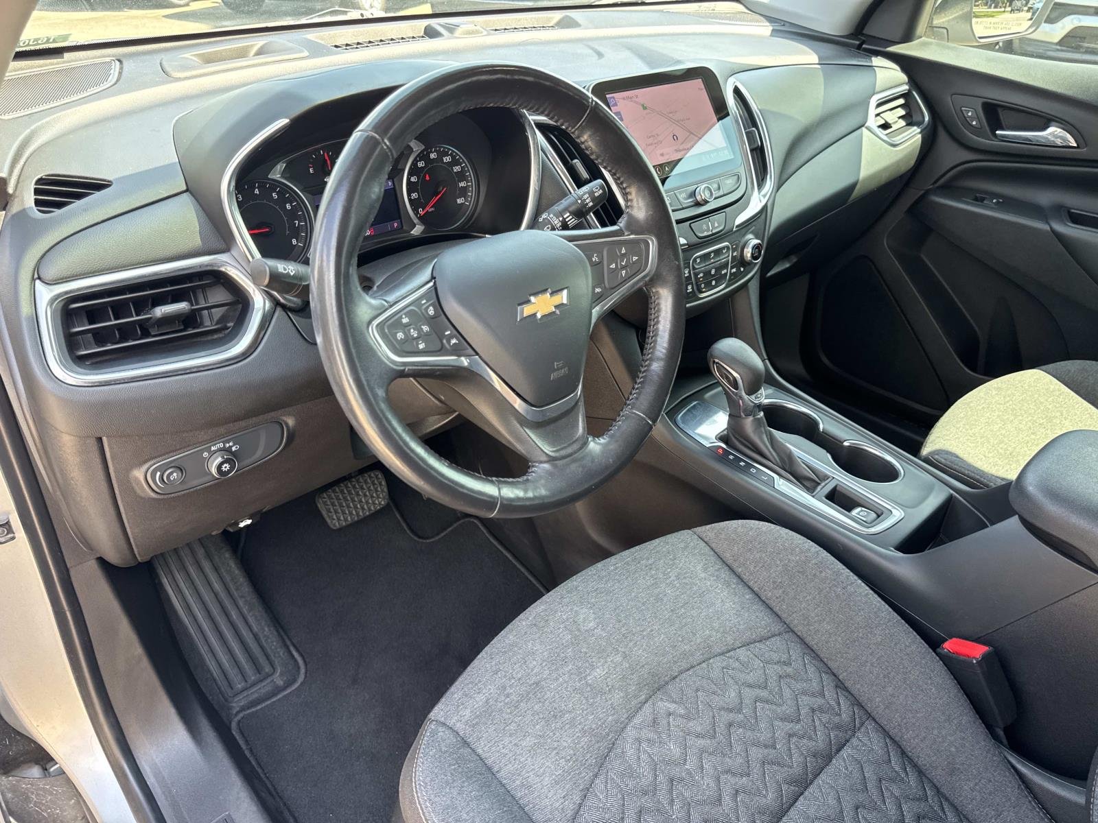 Used 2022 Silver Chevrolet LT image 17
