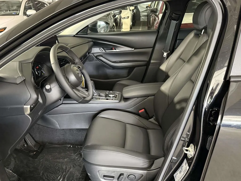 New 2026 Jet Black Mazda 2.5 S Preferred image 14