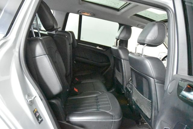 Used 2016  Mercedes-Benz GL 450 image 39