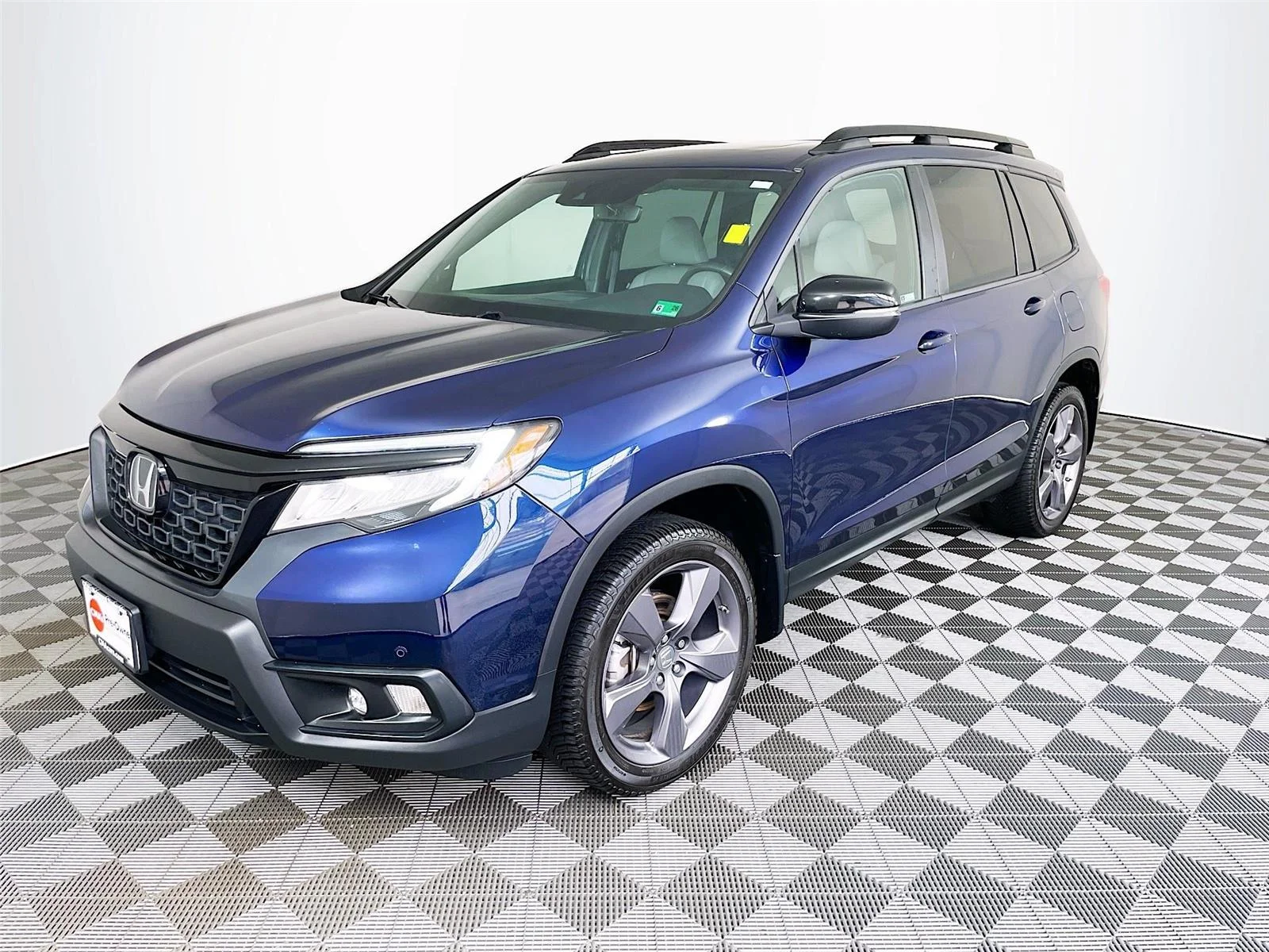 Certified Used 2021 Obsidian Blue Pearl Honda Touring image 3