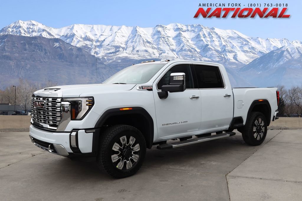 2026 GMC Sierra 4WD Crew Cab Standard Box Denali's photo