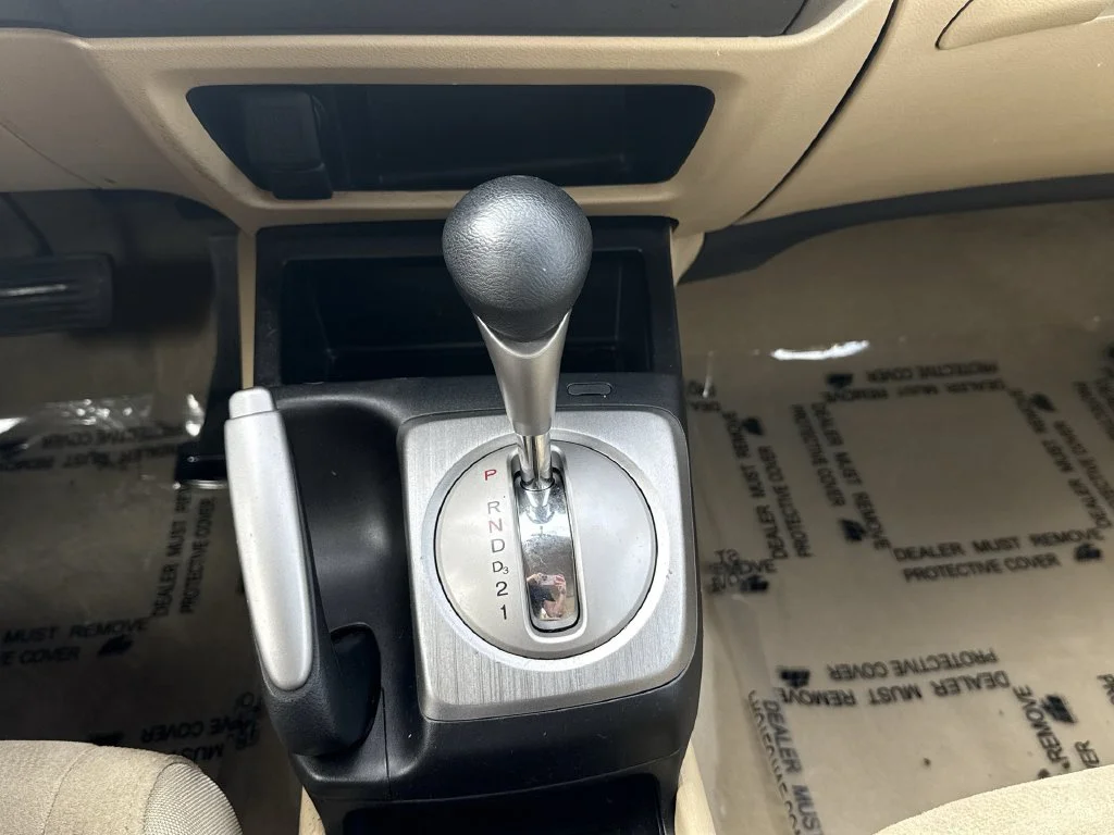 Used 2008 White Honda LX image 18