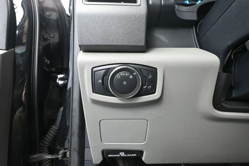 2022 Ford F-350 Super Duty XL - Photo 31