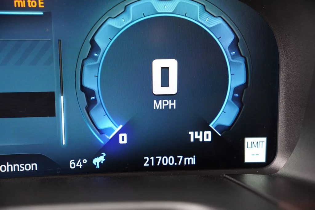 Used 2025 Azure Gray Metallic Ford Outer Banks image 36