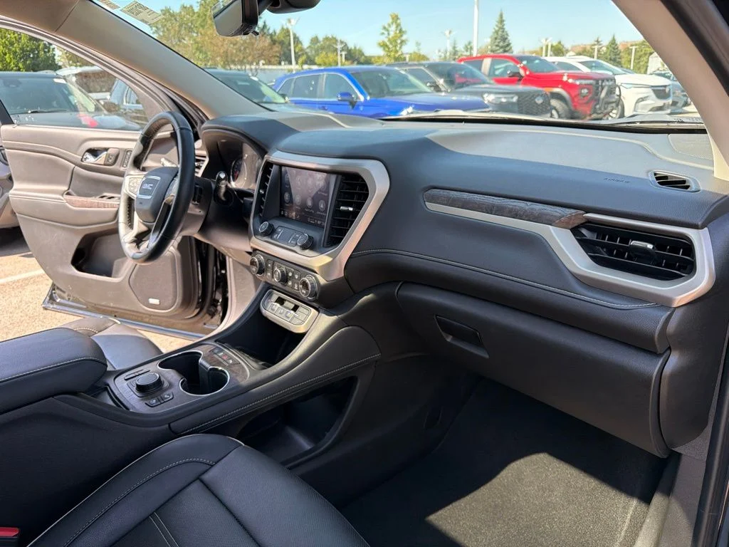 Used 2023 Black GMC Denali image 28