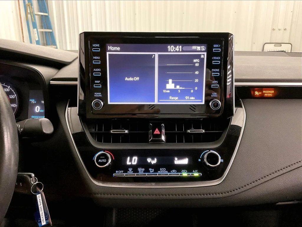 Used 2020 Blue Toyota SE image 35