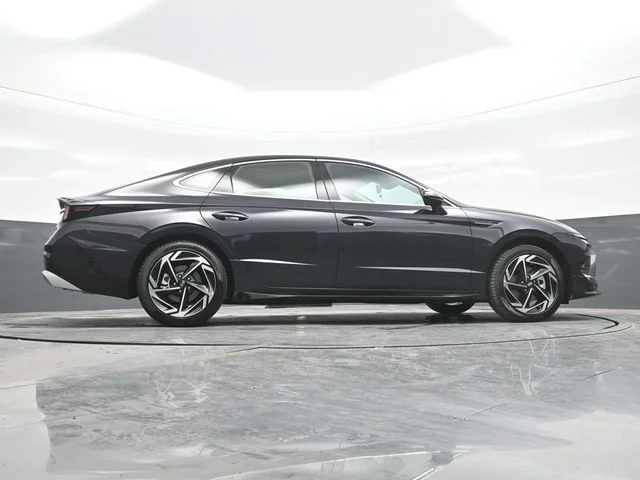 New 2026 Blue Hyundai SEL Sport image 25