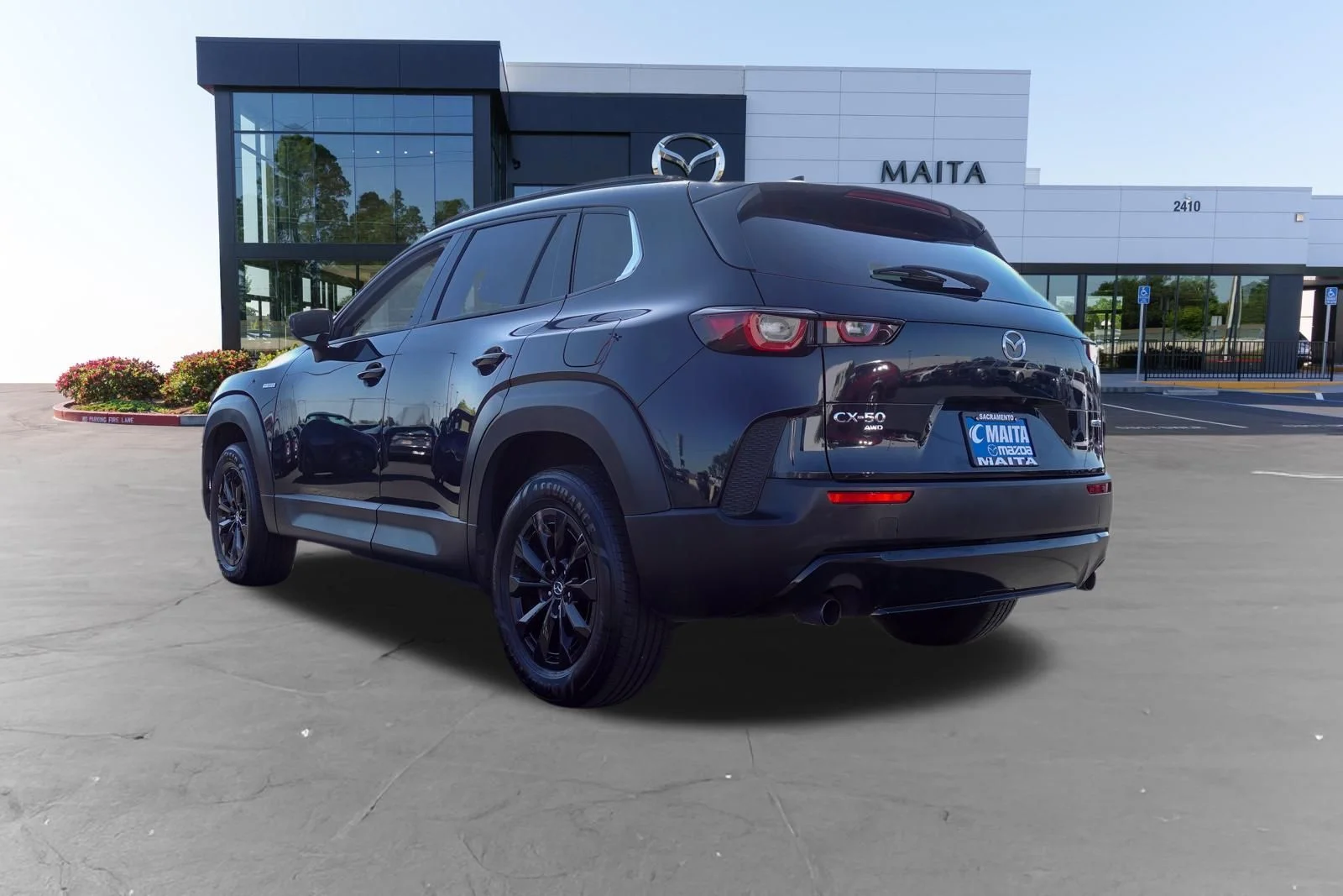 Certified Used 2025 Jet Black Mica Mazda Premium image 7