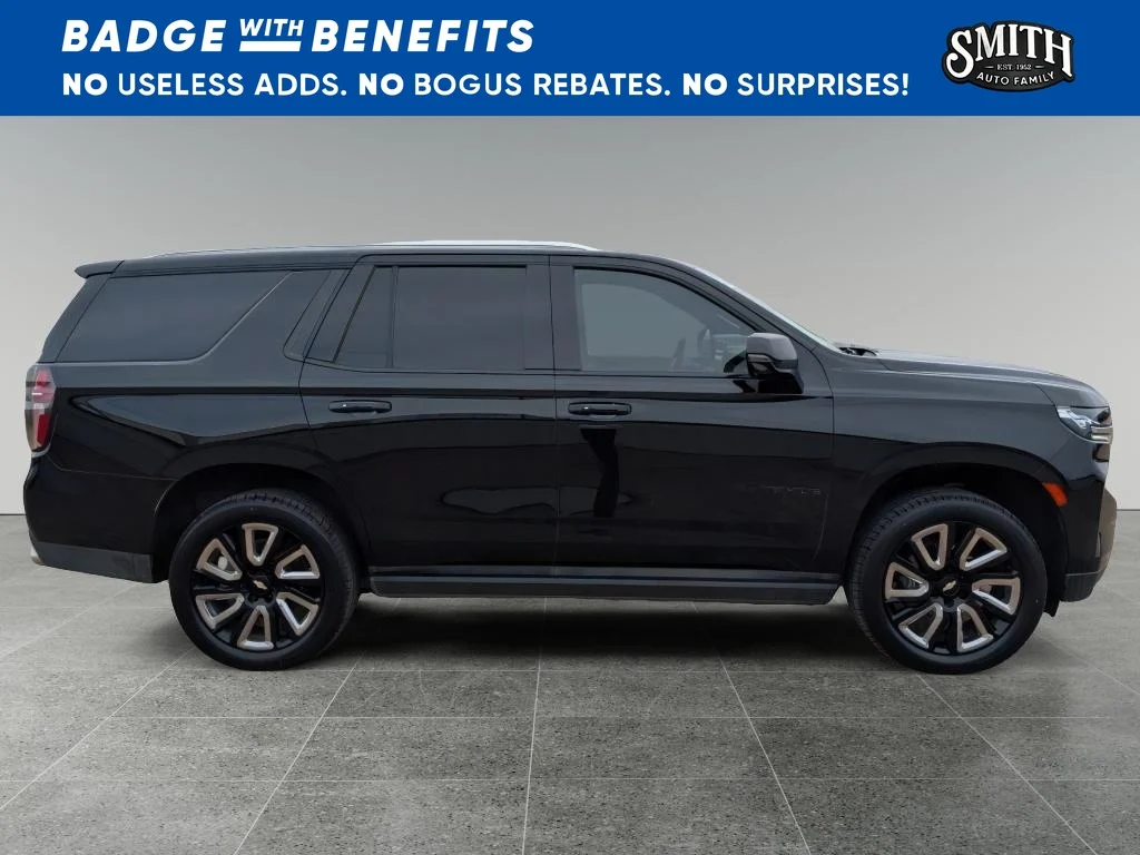 Used 2021 Black Chevrolet High Country image 3