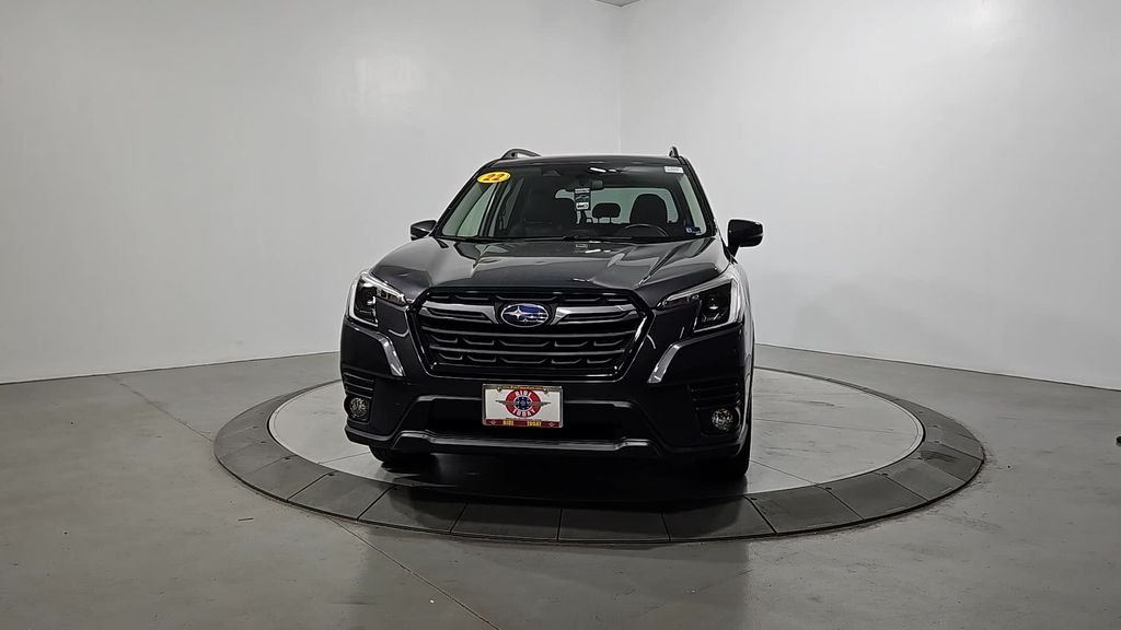 2022 Subaru Forester Limited - Photo 9