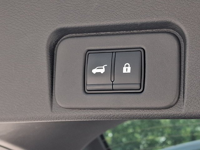 Used 2023 Gray Nissan Platinum image 31
