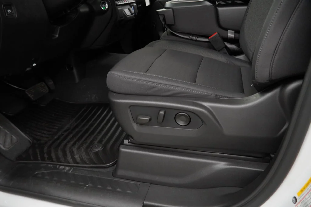 2026 Chevrolet Silverado 1500 Custom - Photo 30