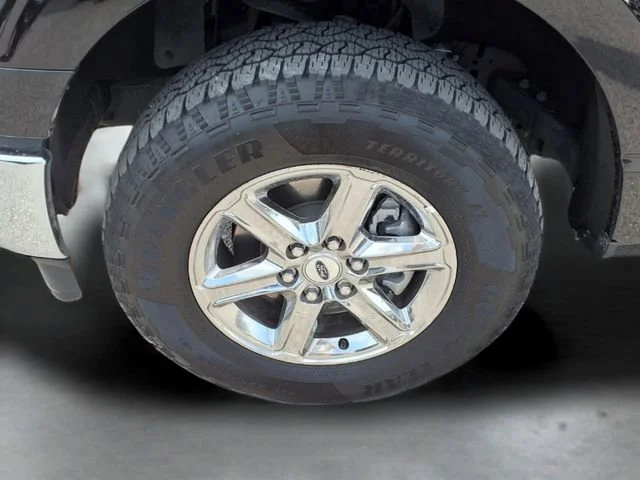 Used 2025  Ford XLT image 20