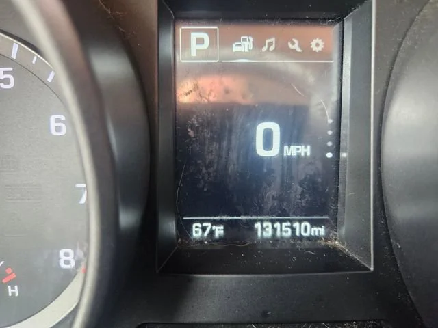 Used 2018 Blue Hyundai 2.4L image 16
