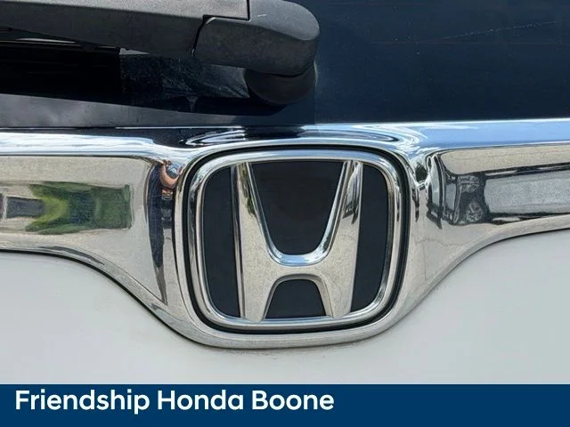 Used 2019 White Honda EX image 11