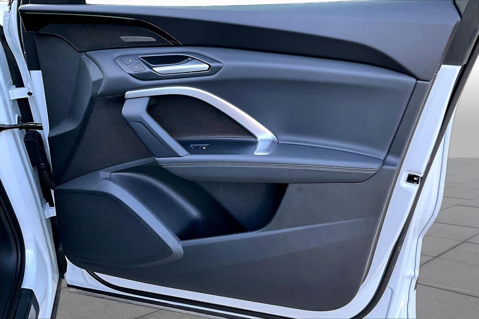 2025 Audi Q5 Premium Plus - Photo 23