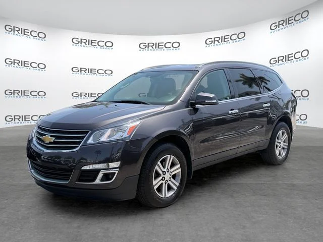 Used 2015 Gray Chevrolet LT image 3