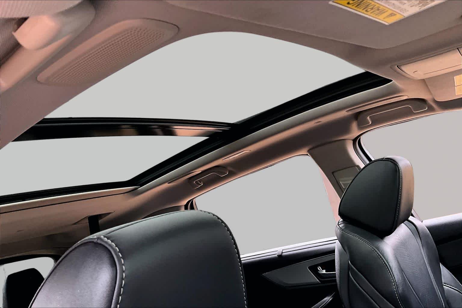 Used 2025 Majestic Black Pearl Acura w/Technology Package image 27
