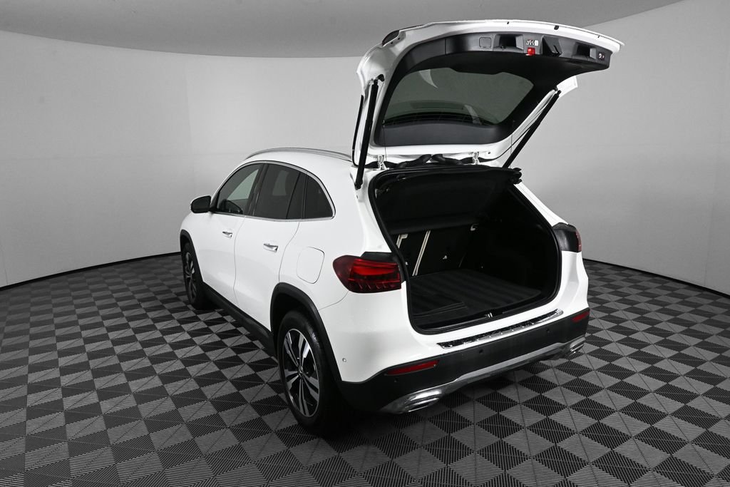 Certified Used 2026 White Mercedes-Benz GLA 250 image 31