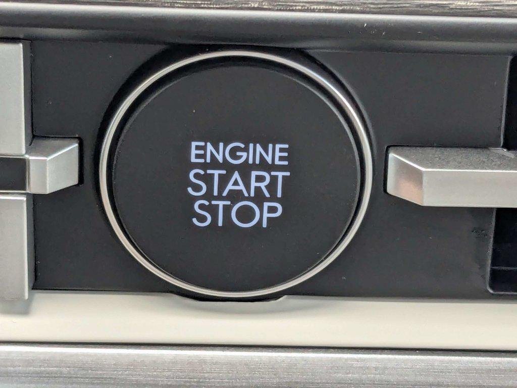 New 2027 White Hyundai Calligraphy FWD image 32