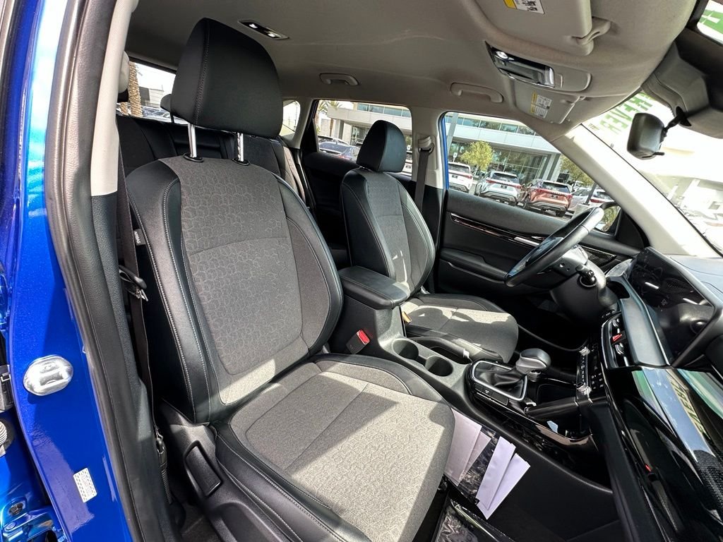 Used 2024 Blue Kia S image 21